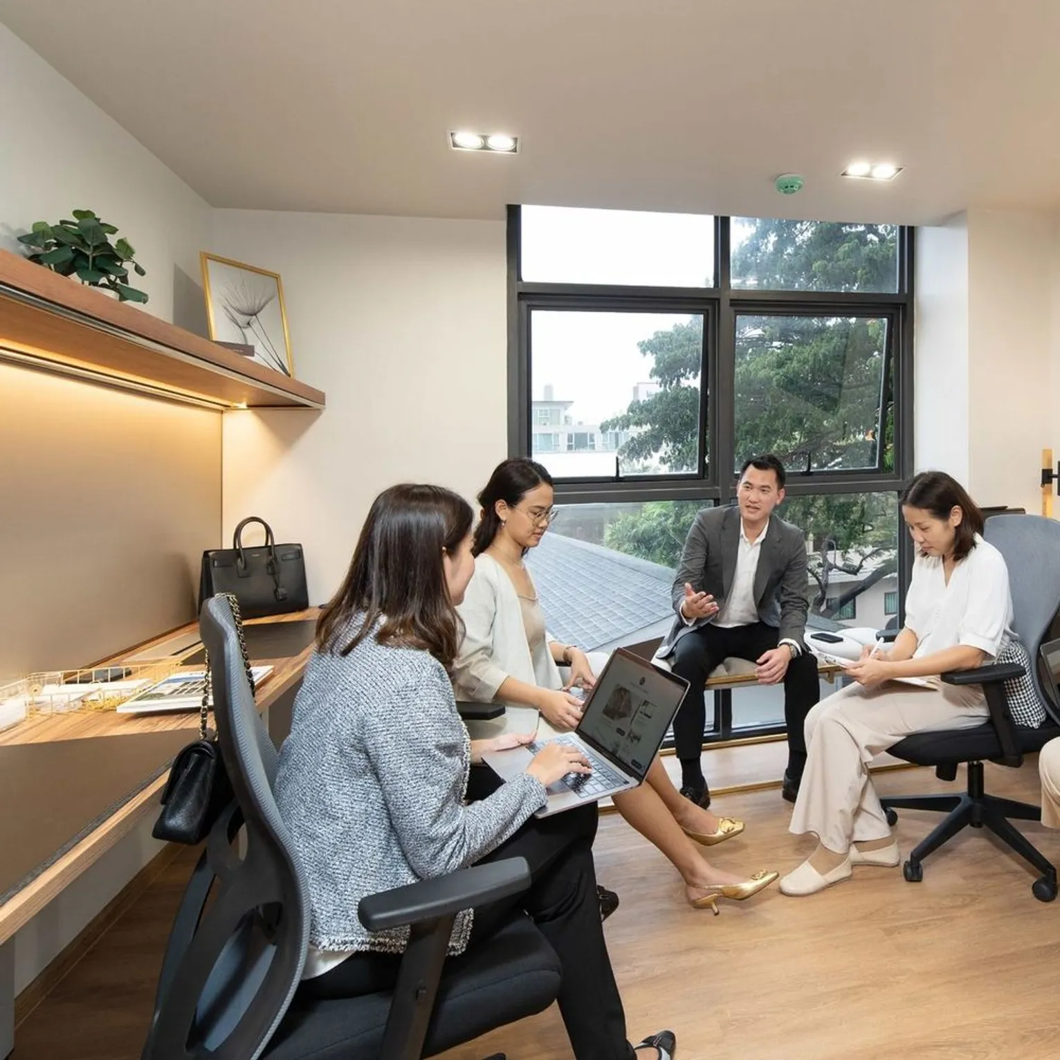 serviced-offices-03.jpg